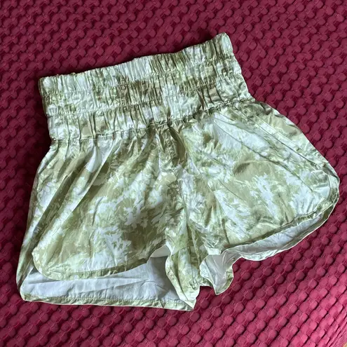 Free People Movement Green Athletic Shorts Women’s Size S | Lined Running Training Gym