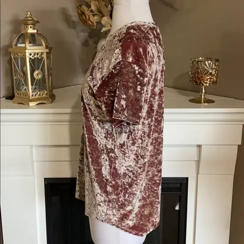 Feel the Piece  Arielle Pink Crushed Velvet Tee