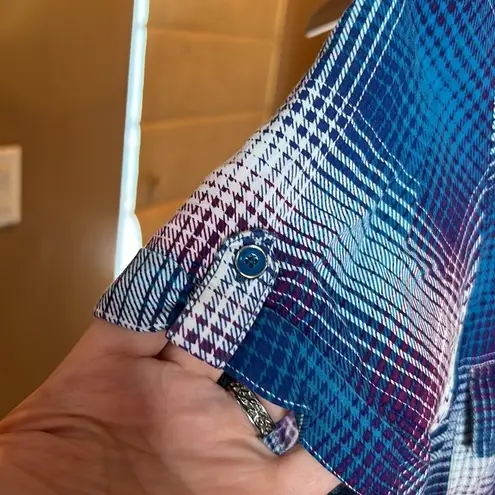 Great Northwest Clothing Company Great Northwest Indigo Cap Sleeve Button-Up Shirt - Women's Size Small- EUC