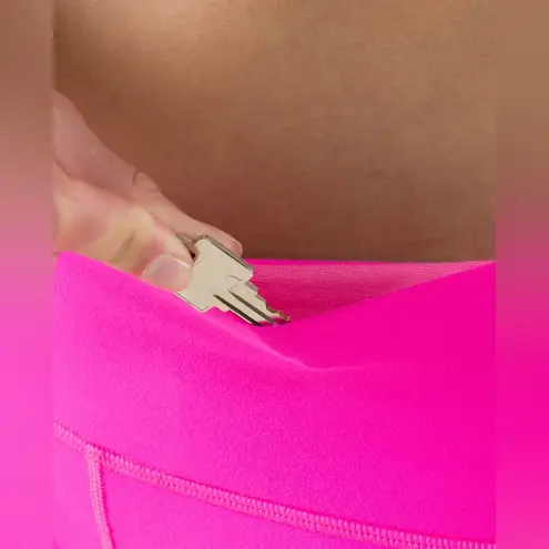 Lululemon NWOT  Clam Digger II Raspberry Glo Light thumbnail 7