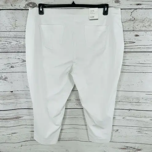 Style & Co  SZ 24W Capris Mid-Rise Comfort Waist Stretch Flat Front Pockets White