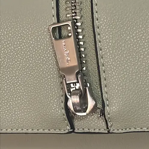 Simply Noelle Shoulder adjustable strap Bag Wasabi Mint green New snap closure