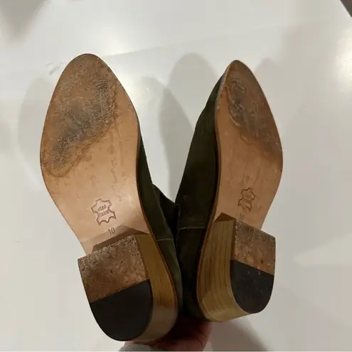 Matt Bernson Olive Green Suede Leather Chelsea Booties Size 10