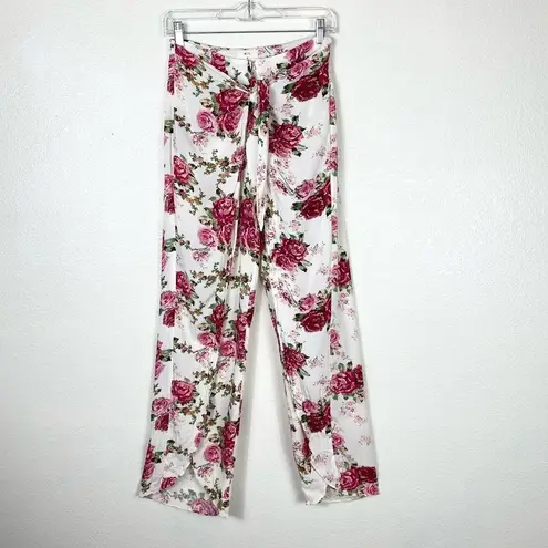 Urban Outfitters  Pins & Needles White Floral High Rise Split Tulip Leg Pants