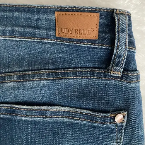 Judy Blue Los Angeles Bootcut Fit, Knee Destroyed Jeans. Size 7/28