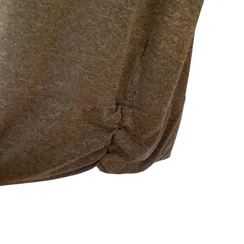 Champion long sleeve athletic shirt rouged sides and sleeves size 2XL gray Gray