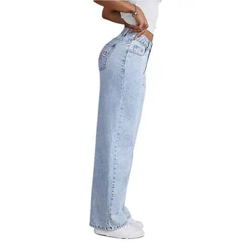 NWOT ~ Light Blue Embroidered Boyfriend Y2K Denim Jeans ~ Women's Size SMALL