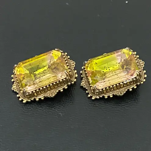 Vintage FLORENZA Lime Emerald Cut Rhinestone Framed Runway Large Clip Earrings