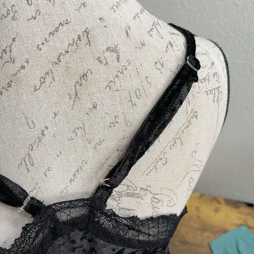 Womens Tank Top Small Black Velvet Crush Lace Edgy Emo Punk Mob Wife Gothic Y2k