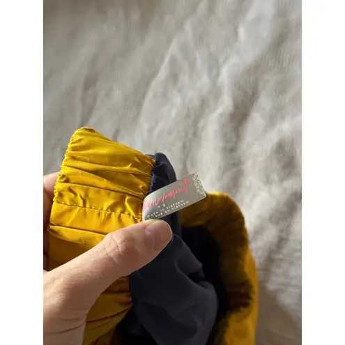 Free People  Run For It Shorts In Deepest Navy Combo Size Small - Image 9