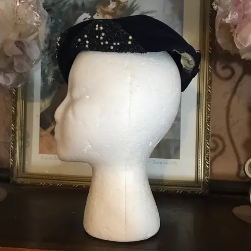 Winkelmans VINTAGE 1960'S BLUE VELOUR BERET STYLE HAT WITH RHINESTONE EMBELLISHMENT