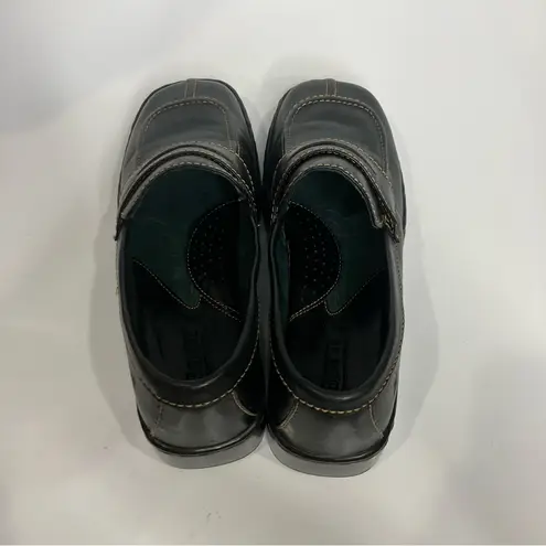 Born brown leather loafers chunky heels women’s size 7.5 business casual retro