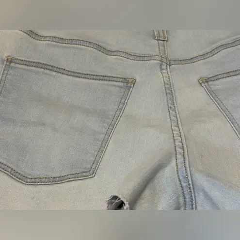 Universal Threads High Rise Midi Shorts size 8R Universal Thread - Image 5