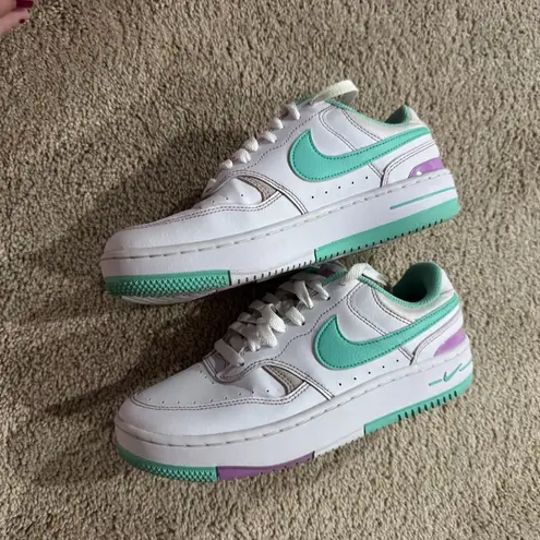 Nike  Gamma Force White Purple Mint Lace Up Sneakers Women’s Size 8