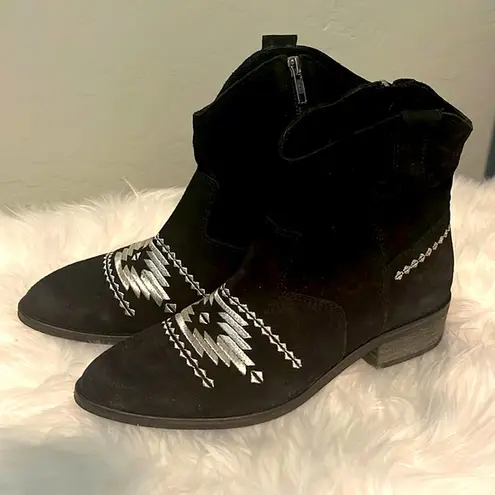 Musse & Cloud Ginger Ankle Boots Black Suede Silver Aztec Embroidery Size 9