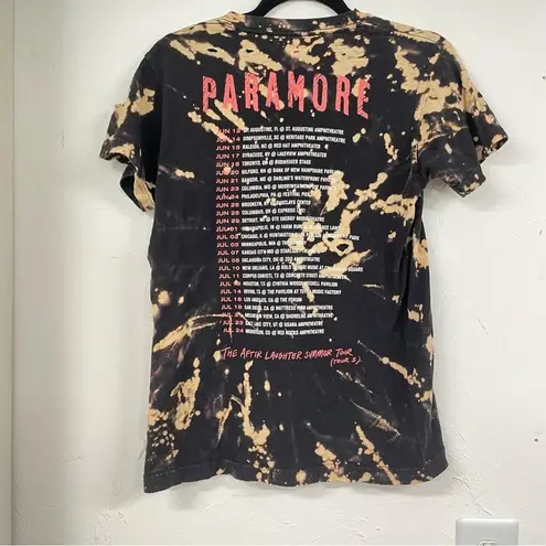 Paramore Black Tie Dye Band Tee Womens S Heavily Distressed Short Sleeve Shirt