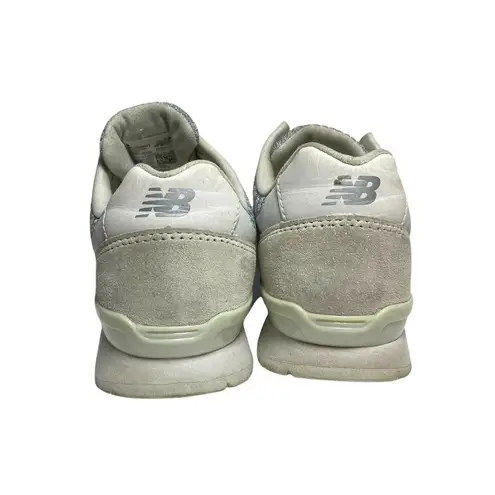 New Balance  Womens Sz 7 Re-Engineered 696 Sneakers Gray White  WL696RWT