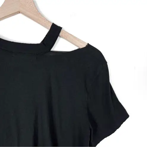 n:philanthropy Harlow BFF Distressed Short Sleeve Tee in Black