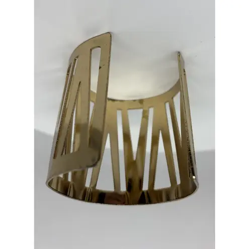 Estate Find Vintage Metal Cuff Bracelet Gold Color Modern Design 2.25" Wide