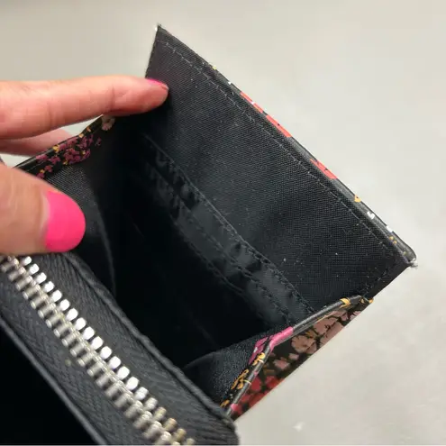 Floral Crossbody Bag Purse Zipper Closure Snap Button Black Phone Holder NEW