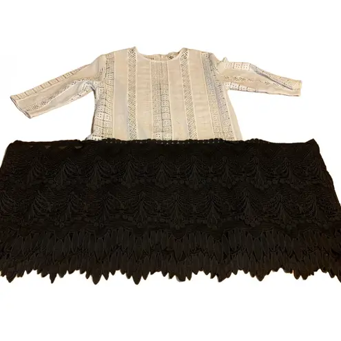 Endless Rose BLACK & WHITE COLOR CONTRAST BLOCK LACE DRESS (M)