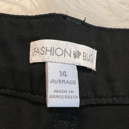 Fashion Bug  Black Pants Women’s Size 14 Average 32” inseam Back Flap Pockets