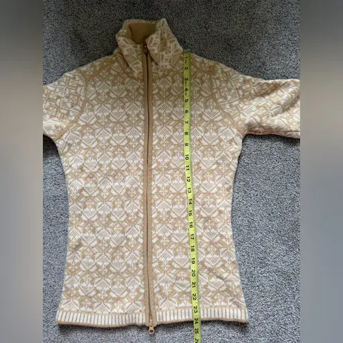 Fjallraven Snow Cardigan W in Dune Beige Yellow Size XS Wool Full Zip