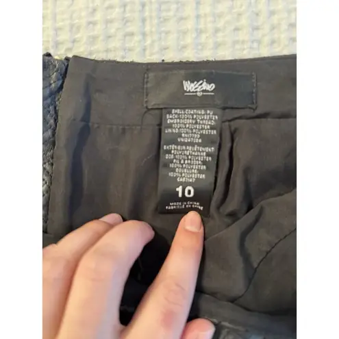 Mossimo Mini Skirt Black Texture Size 10 Biker Rock Punk Gothic