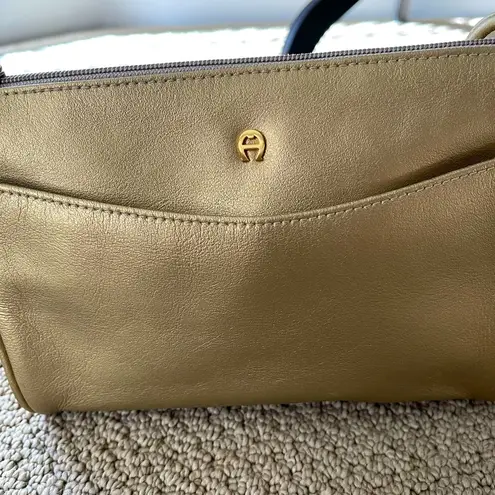 Etienne Aigner Leather Crossbody in Metallic Gold