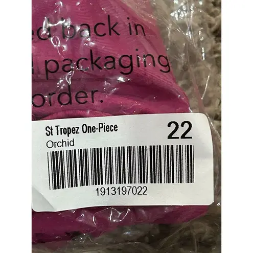 New Women's Ruby Ribbon Riviera Orchid One Piece Swimsuit #1913 Size 22 Red