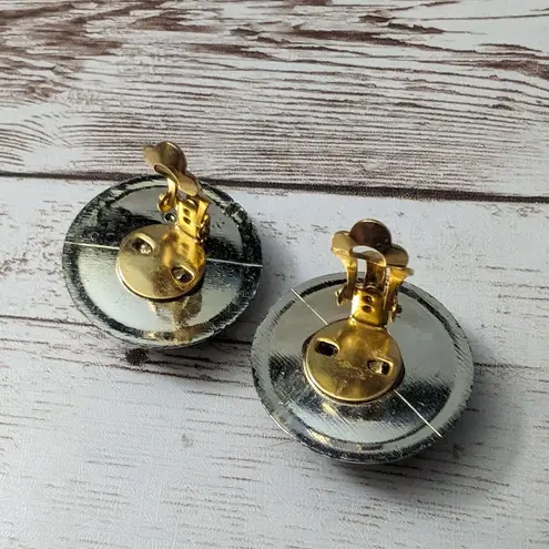Vintage Clip On Earrings