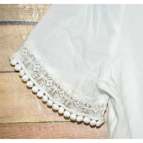 Paper Crane Cute White Casual Lace Tiered Mini Dress Size S V-Neck Short Sleeve