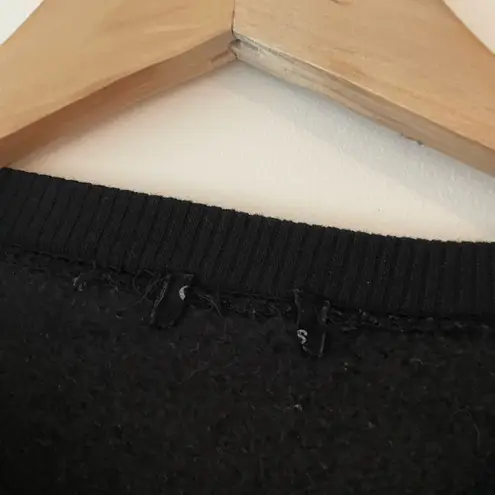 New York Cropped Embroidered Crewneck Black