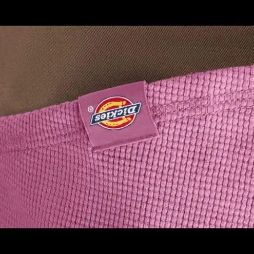 Dickies Long Sleeve Thermal Shirt. Size XS