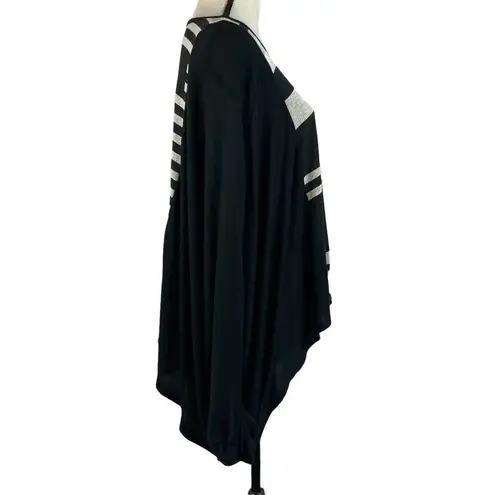 Michael Lauren XS/Small Batwing Sweater Stretch Long Sleeve Scoop Neck Geometric