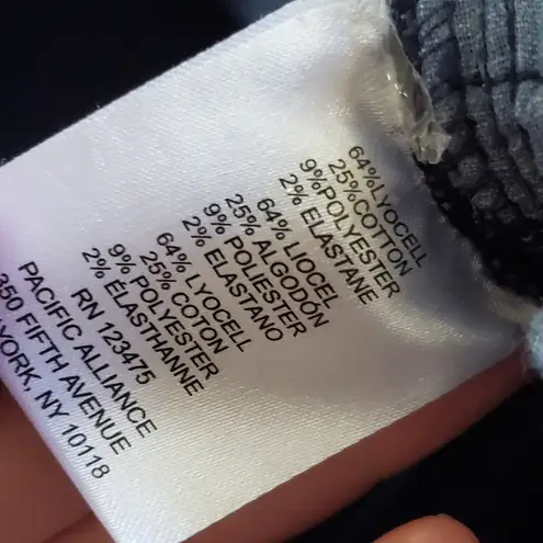 Ellen Tracy ankle skinny jeans size 4