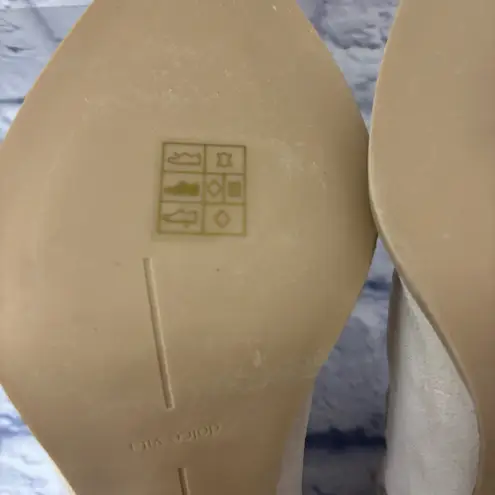 dolce vita Sola Western Bootie DV FOOTWEAR dune suede womens size 7.5