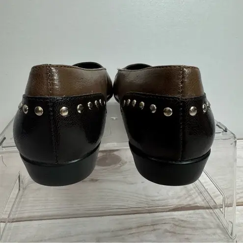 Aerosoles Know It All Two Tone Brown Genuine Leather Flats with Silver Studs 7M