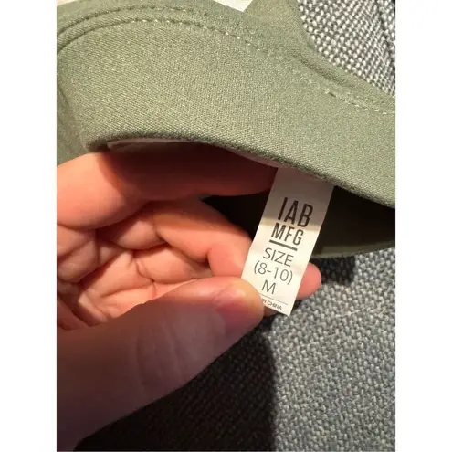 IAB MFG NWT 'Namaste' Strappy Sports Bra in 'Hunter' Green Medium