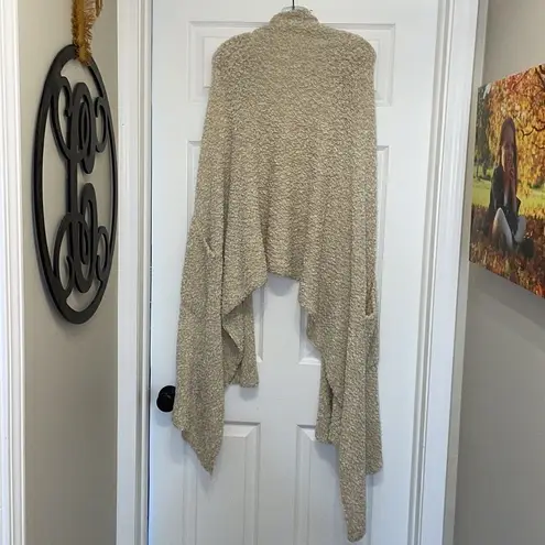 Soft Surroundings Cream Cozy Cloud Wrap Sweater with pockets, One size