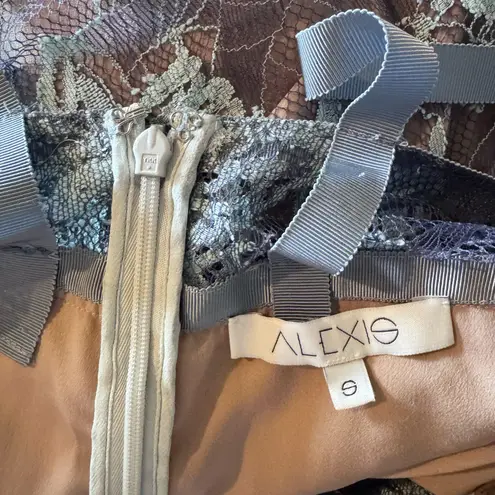 Alexis Isabella Blue Floral Lace Maxi Gown V Neck Spaghetti Straps Ribbon Small