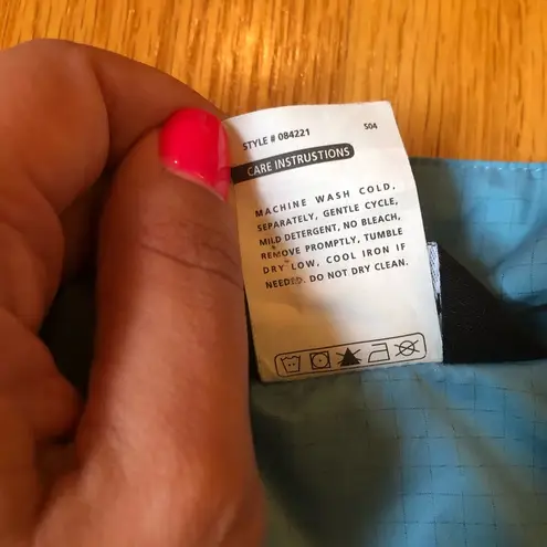 Moonstone shell / rain jacket Size M