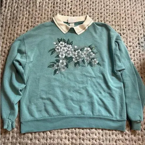 Vintage grandma collar sweatshirt white flower green size med