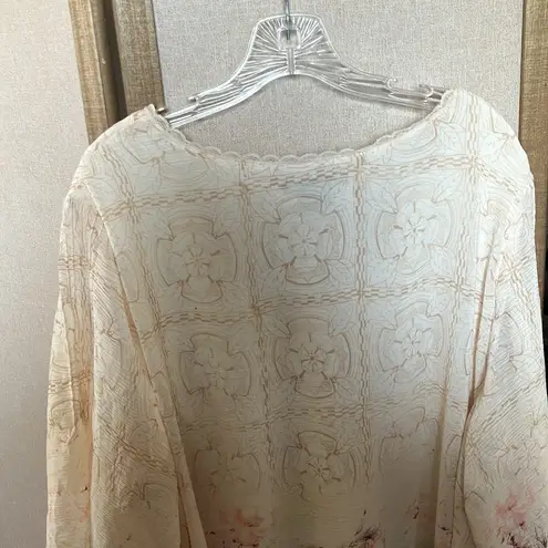 Apostrophe summery Blouse with Relaxed Fit 24-26w