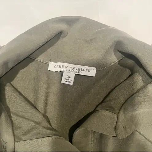 Green Envelope button