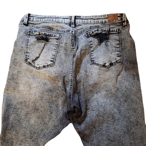 Simple Society  Acid-Washed Jeans