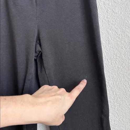 SKIMS Onyx Outdoor High Waisted Flare Legging Pants size Small