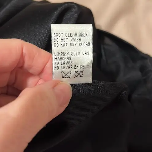 David Warren NY NWT black sparkly sleeveless zip back keyhole lined sheath dress Black Size 4