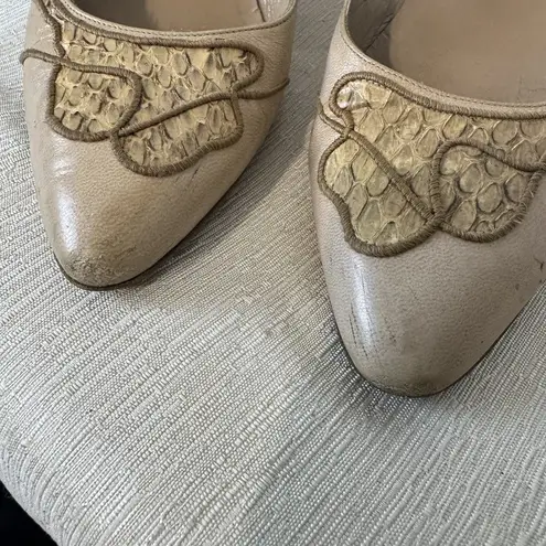 Bally Vintage Pumps Cream Leather Womens Shoes Size 7.5N Italy Snakeskin Blush