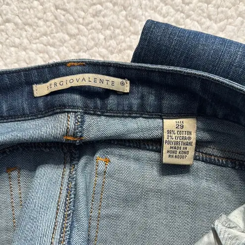 Sergio Valente Blue Flare Wide Leg Jeans with Classic Wash Size 29